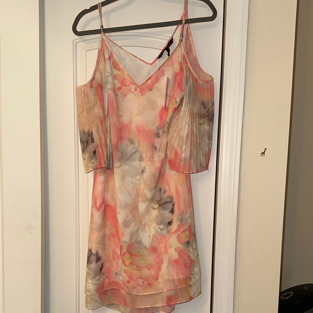 NWT- White House Black Market Peach Floral Mini Dress
